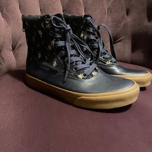 Vans Camden Hi Zipper High Top Sneaker